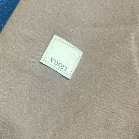 Vuori Pants - Vuori brown super soft leggings🤎first & last pic are most accurate color match